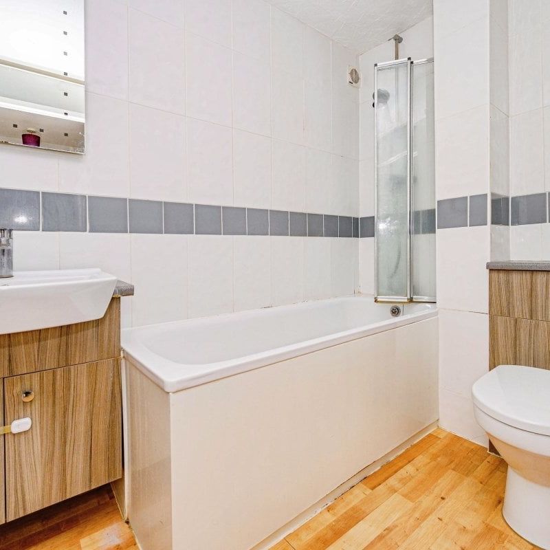 Datchet Close, HEMEL HEMPSTEAD - Photo 1