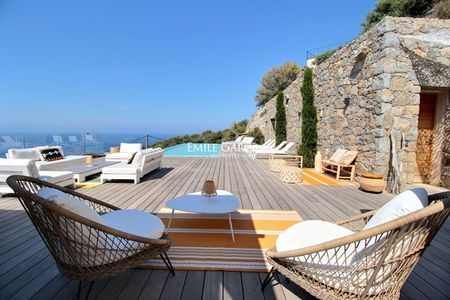 Villa à louer à Corbara, proche de Ile-Rousse avec piscine en bord de mer - Photo 4