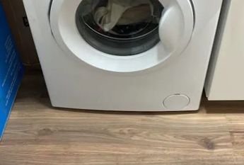 Plaça de Pep Ventura, Badalona, Catalonia 08912