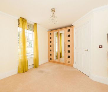 4 bedroom maisonette to rent - Photo 4