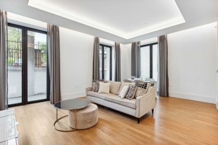 Price £1,375 pw - Available Now - Furnished - Photo 2