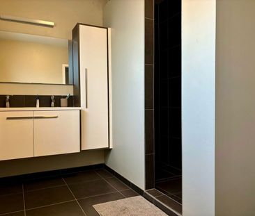 Ruim tweeslaapkamer appartement met een vlotte verbinding naar het ... - Foto 6