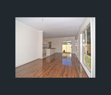 Great Modern Townhouse - Photo 1
