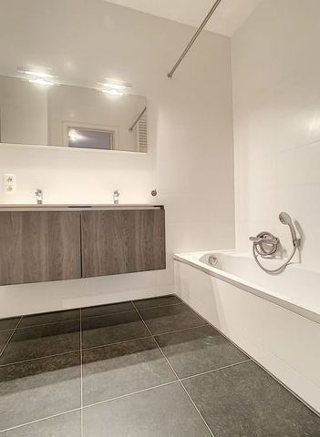 Appartement te huur - Foto 3