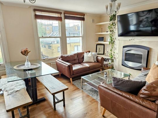 2 bedroom flat to rent - Photo 1