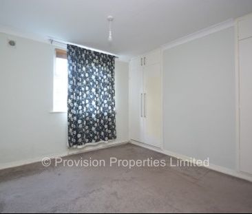 2 Bedroom Flat Foxhill Court Weetwood - Photo 6