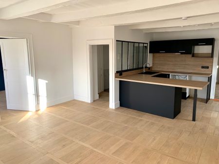 Location Appartement 3 pièces 67m² CAHORS 46000 - Photo 5