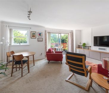 Lawn Road, Beckenham, BR3 flat to rent - Photo 1