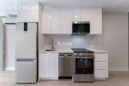 742 Rue William - 803 - Photo 3