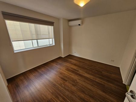 Fully Renovated Double Storey Apartment with a Roof Balcony - Photo 2