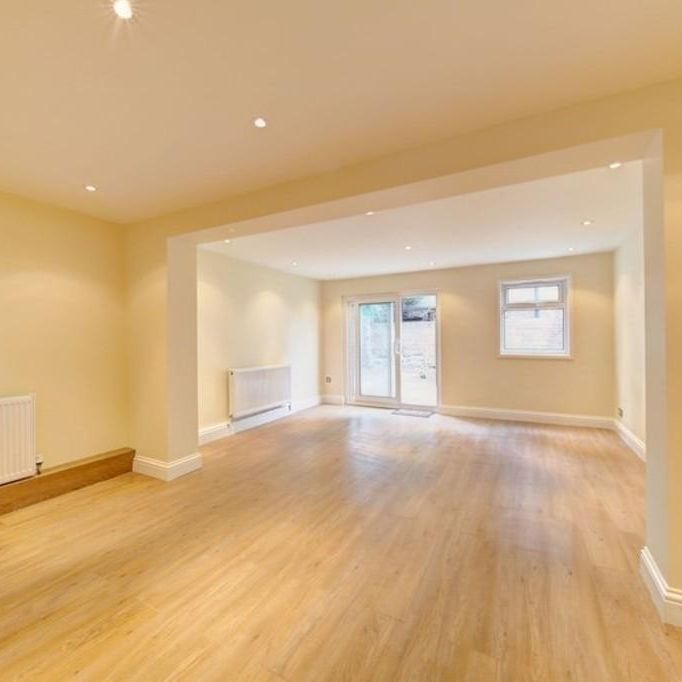 House share to rent - Photo 1