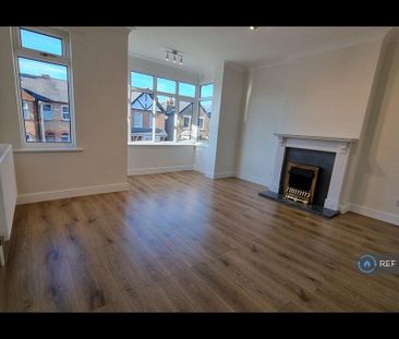 2 bedroom maisonette to rent - Photo 3