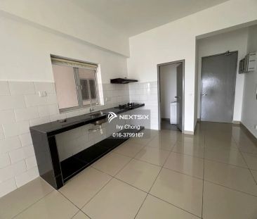 The Wharf Residence - Photo 2