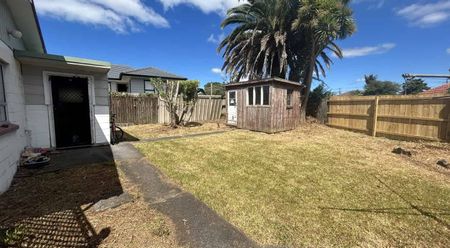 2/1 Rosier Road, Glen Eden - Photo 5