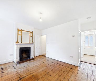 2 bedroom terraced house to rent - Photo 4