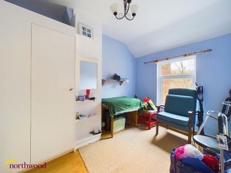 2 bedroom terraced house to rent - Photo 3