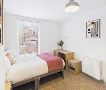 1 bedroom house of multiple occupation to rent - Photo 2
