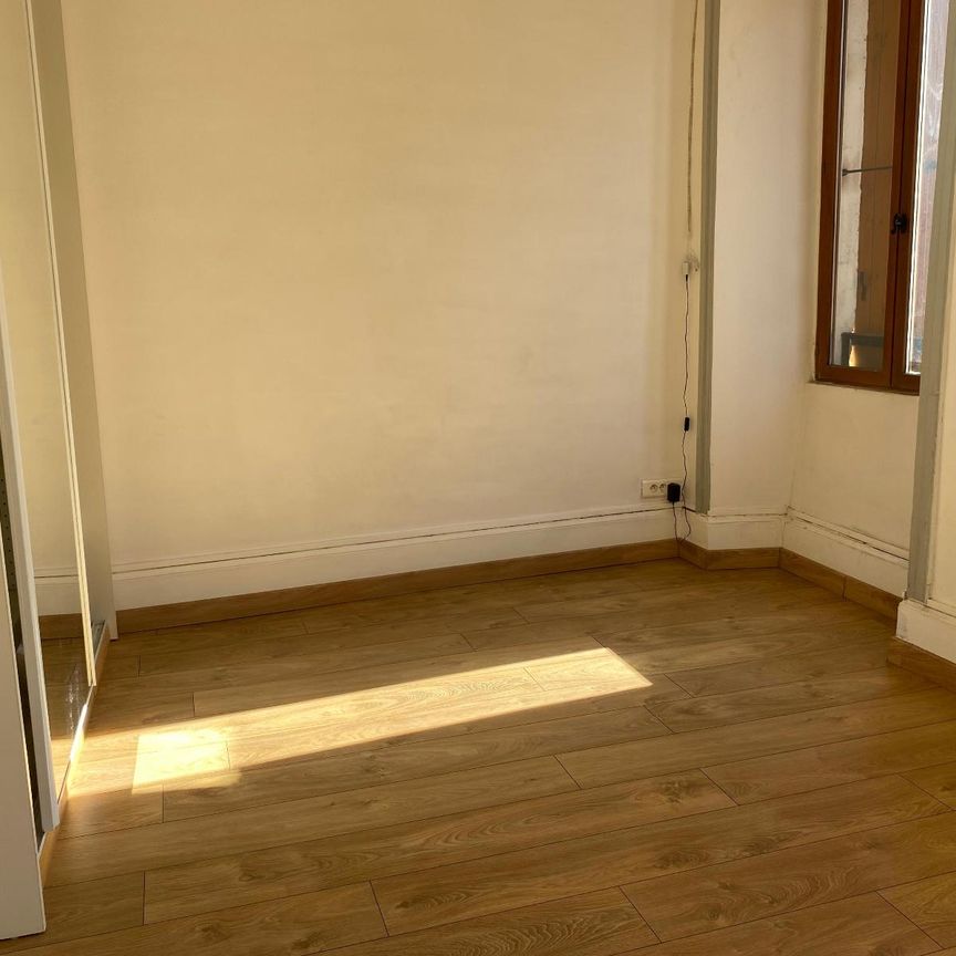 Location Appartement 3 pièces 66m² UCEL 07200 - Photo 1