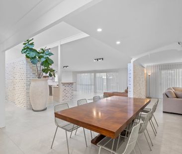 Spacious Family Home in Elevated Chantilly Heights - Photo 6