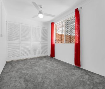 Family Friendly Home on a Generous Size Block - Photo 3