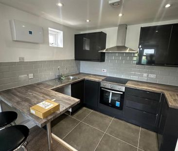 2 bedroom ground floor maisonette to rent - Photo 6