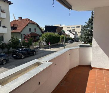 Sonnige, helle 3 Zimmer Wohnung mit 2 Loggien, inkl. Küche- Nähe Ba... - Photo 3