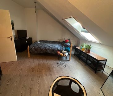 Großzügige Maisonettewohnung mit Balkon zu vermieten! - Photo 6