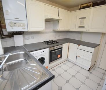 4 bedroom house to rent - Photo 2