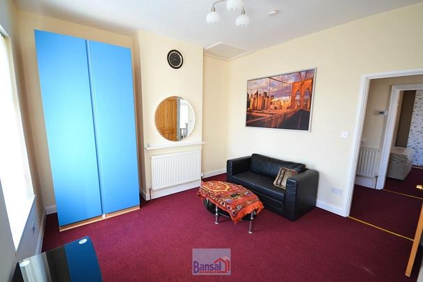 1 bedroom flat to rent - Photo 1