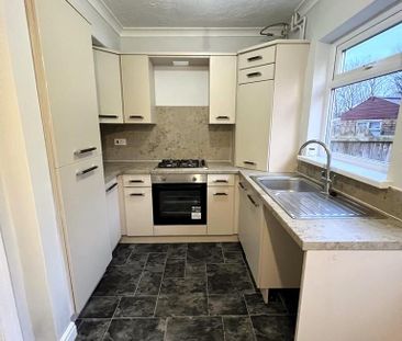 2 bedroom terraced house to rent - Photo 3