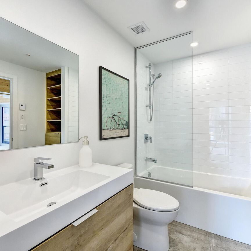 Arbora in Griffintown Montreal - Photo 1