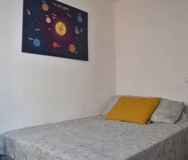 Carrer del Músic Peydró, Valencia, Valencian Community 46001 - Photo 4