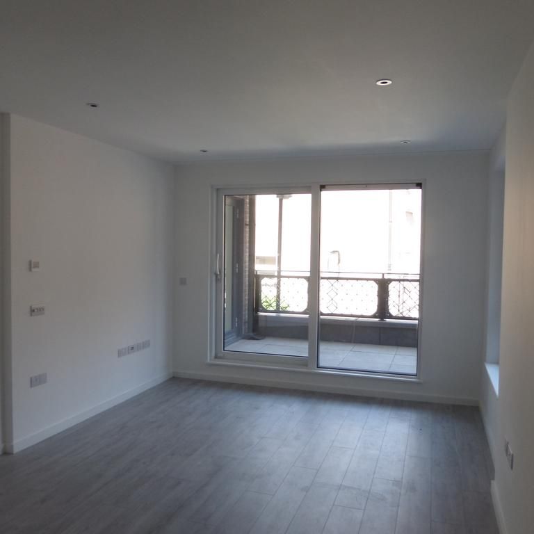 1 bedroom apartment to rent - Photo 1