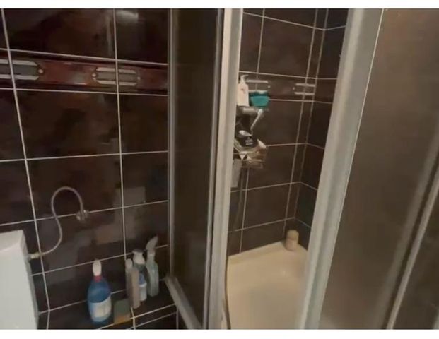 1-Zimmer DG-Wohnung in Hannover-Burg zur Vermietung - Foto 1