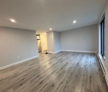 For Lease - 49 Taylor Avenue, Chatham-Kent, Ontario - Photo 1