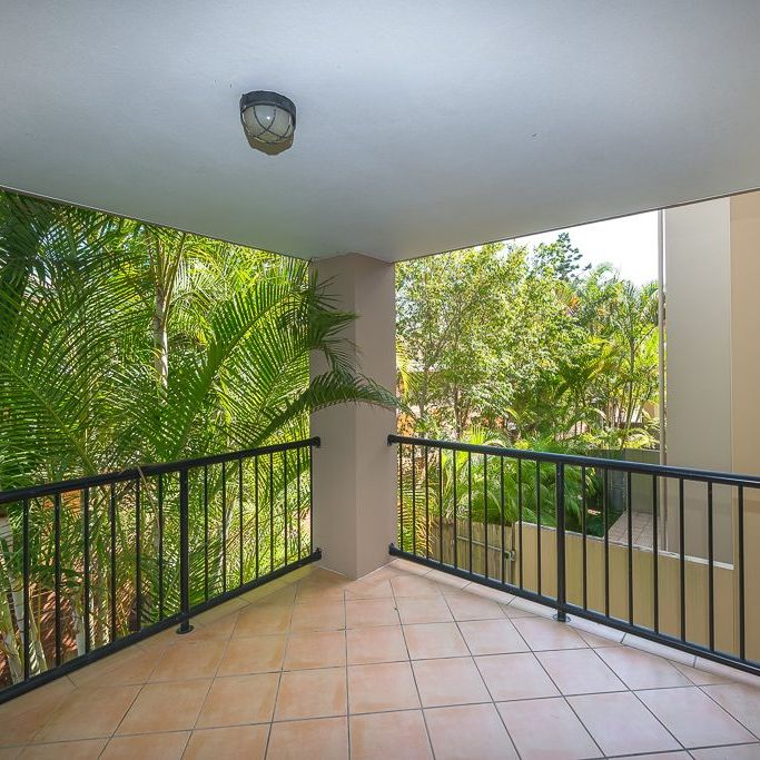 10/4 Mawarra St, Palm Beach, QLD 4221 - Photo 1