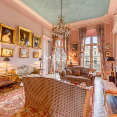 Appartement à louer à Paris 8Ème - Photo 1