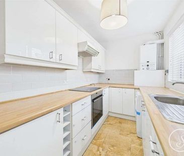 Winrose Avenue, Leeds, LS10 - Photo 5
