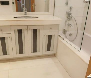 Piso de alquiler en Avenida de Pedro Barrié de la Maza, Monte Alto ... - Photo 5