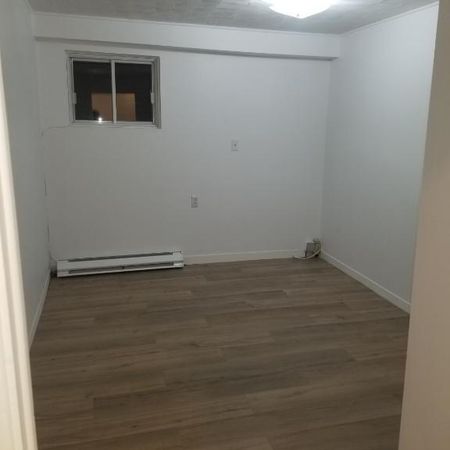 Grand logement 3 ½ à louer – Montréal-Nord – 1er juillet 2026 - Photo 3