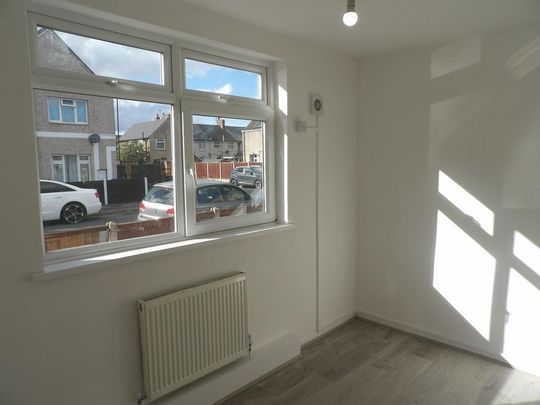 1 bedroom ground floor flat to rent - Photo 1