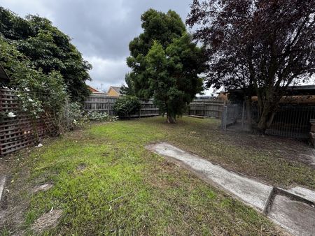 Three Bedroom Home - Photo 2