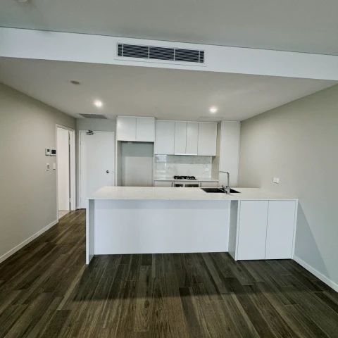 8 Sonny Leonard st, Sydney - Photo 1