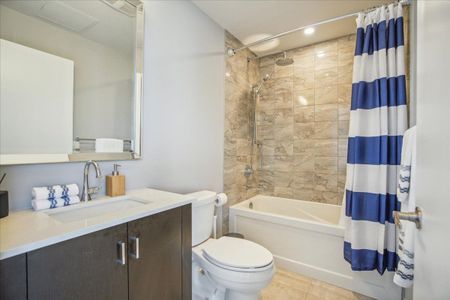 For Lease - 25 Telegram Mews Unit# PH5201, Toronto, Ontario - Photo 4