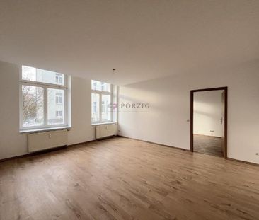 Wohnen mit Raumgefühl: Großzügige 2-Zimmer-Wohnung mit Einbauküche ... - Foto 1