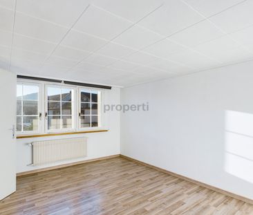 5 Zimmer, 80 m², 2. Stock - Foto 4