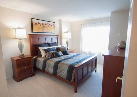 The Aster at the Royal Gardens - Photo 5