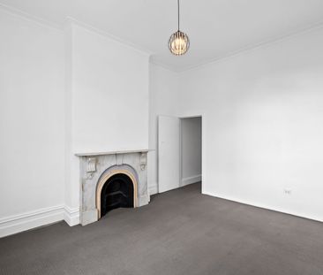 One Bedroom Delight! - Photo 6