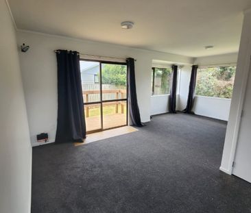 Charming 3-Bedroom Family Home in Tikipunga - Photo 4