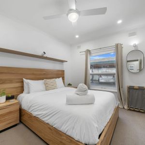 SHORT TERM ACCOMMODATION 3 MONTHS - FULLY FURNISHED - UTILITIES INCLUDED - Photo 2